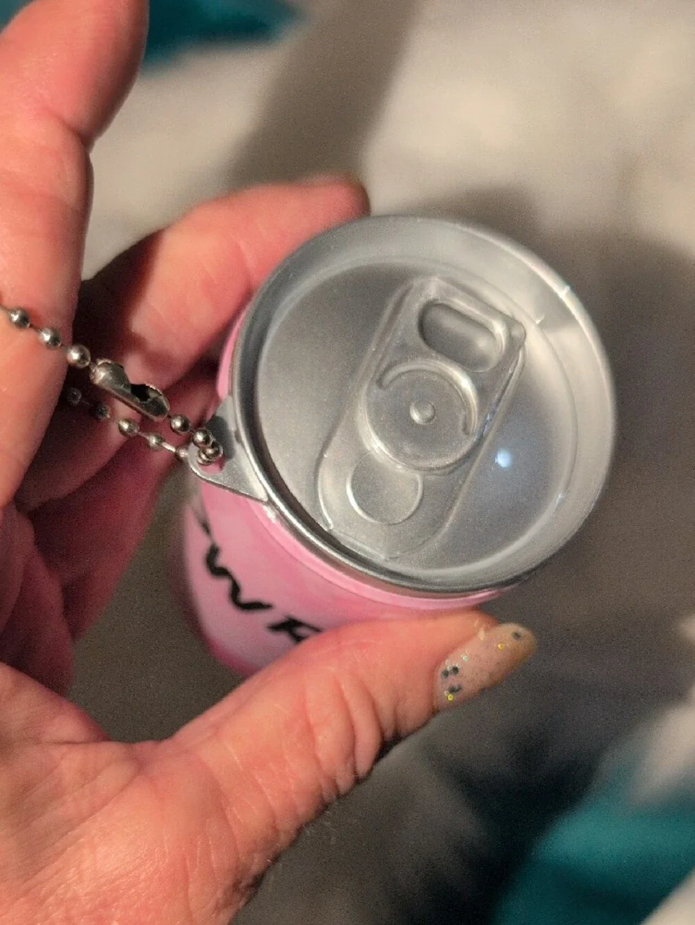Pink 'Be Happy' Decorative Can With Wipes Inside  Keychain